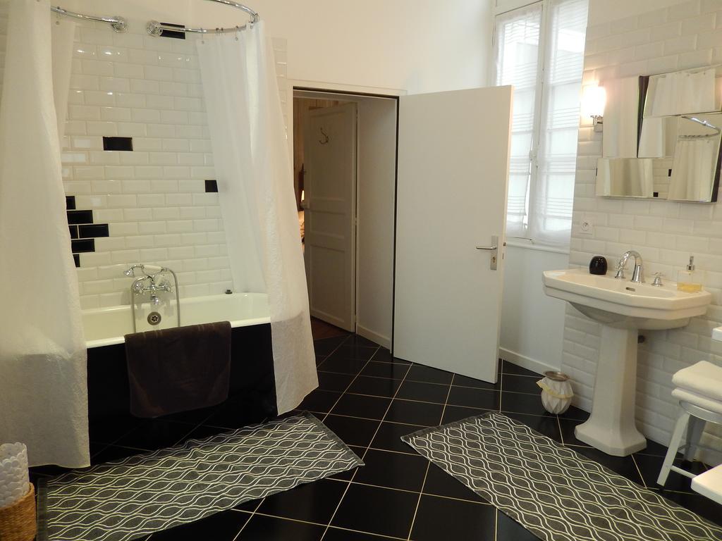 Bed and Breakfast Maison Bossoreil Angers Exterior foto